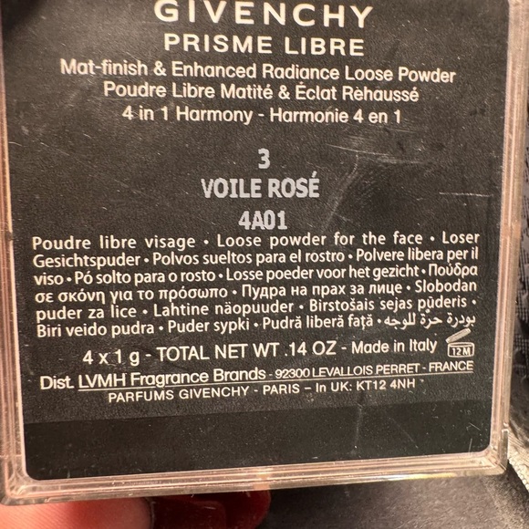 NWT Givenchy Prisme Libre Setting Powder shade 3- MISSING PUFFER - Picture 2 of 3